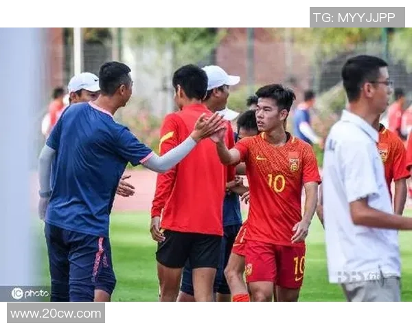 足球焦点：重庆足球队的比赛经验探讨